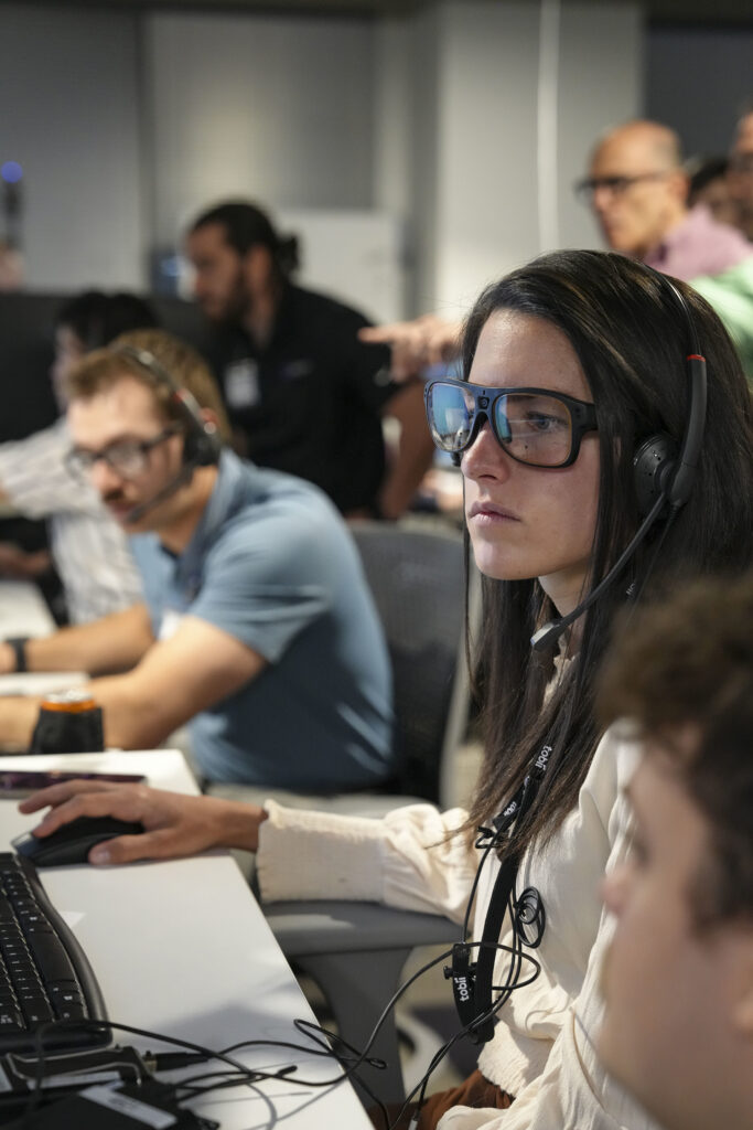 participant working with MASH software during experiment