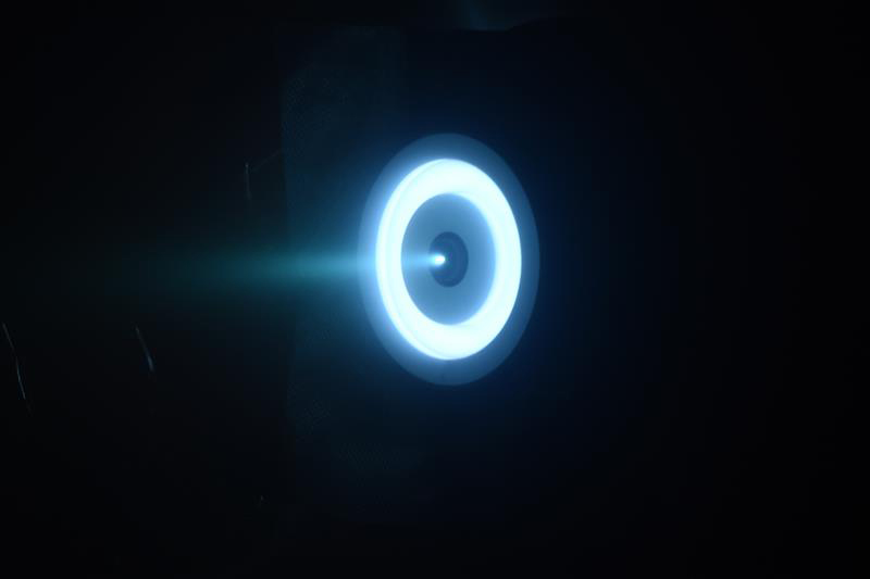 Oracle-M fire test image showing bright circular light
