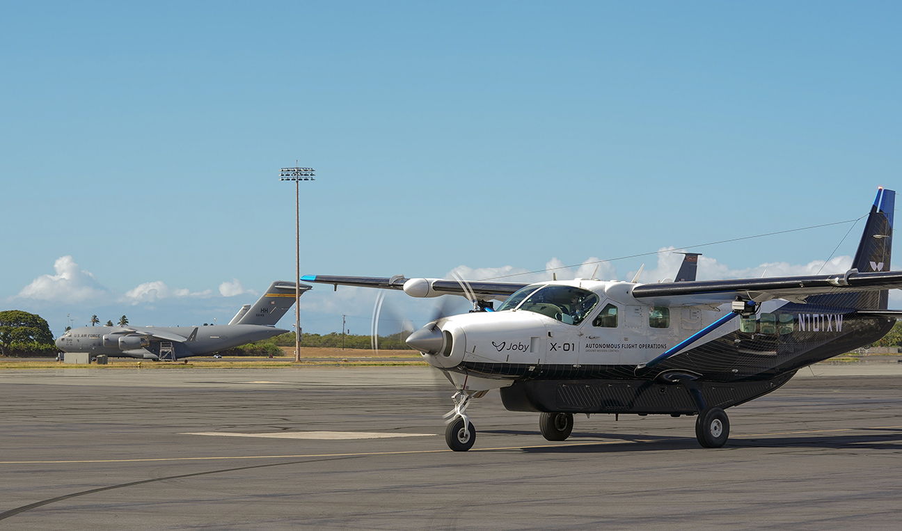 Cessna taxis autonomously